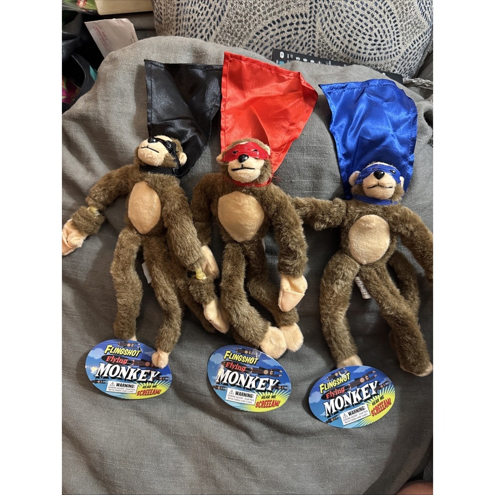 3 Flingshot Flying Monkey by Playmaker Toys 2006 Screaming Sounds - New w/Tags